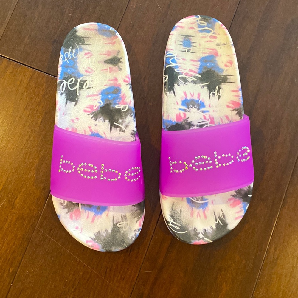 Bebe slides. - Picture 3 of 4
